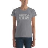 Amazing dogs Women's short sleeve t-shirt